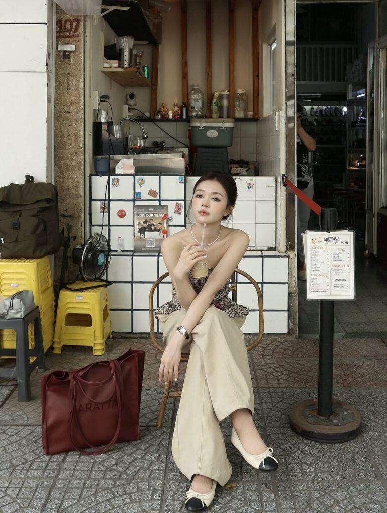 Chasing Chaos and Coffee in Saigon: My Solo Travel Diary